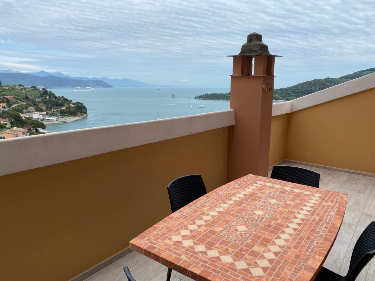 Casemaggi Beach House Terrace 韦内雷港 外观 照片