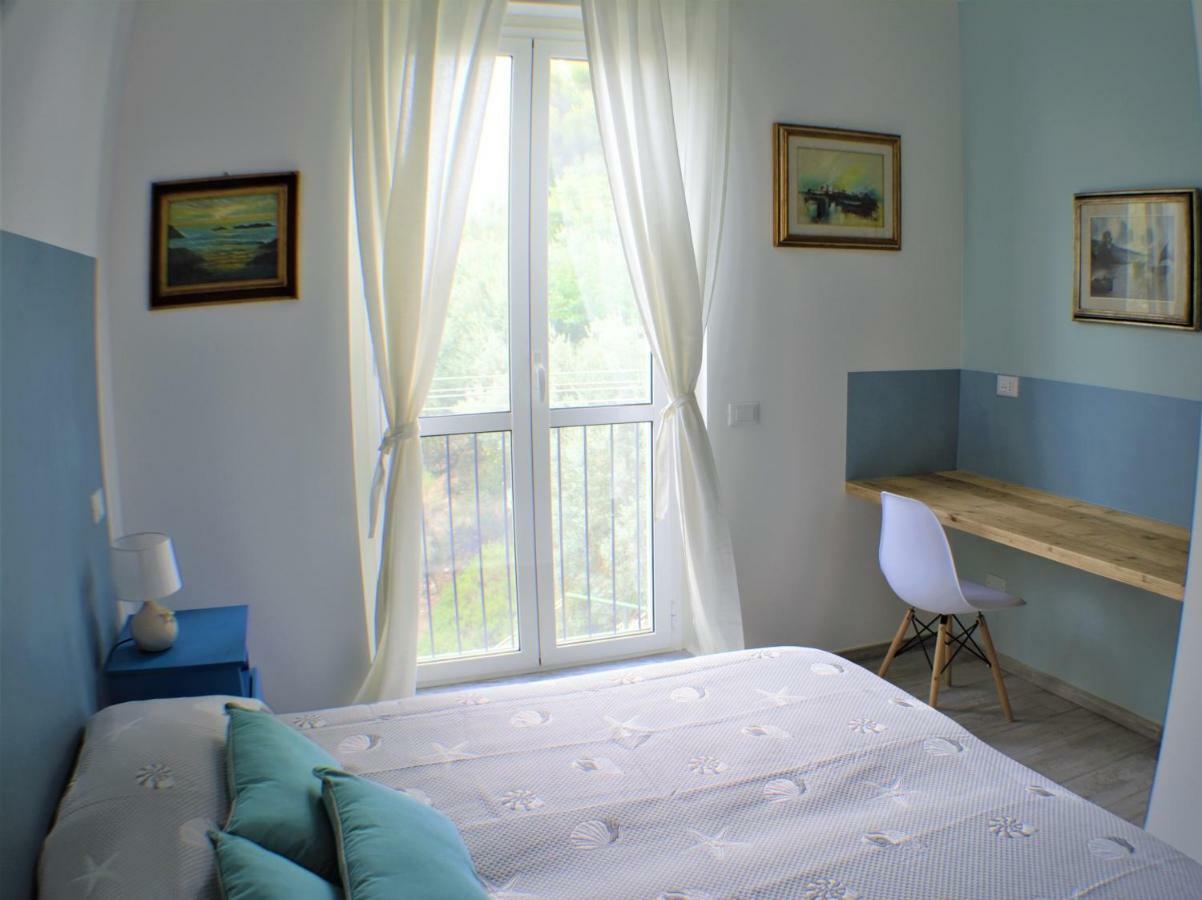 Casemaggi Beach House Terrace 韦内雷港 外观 照片